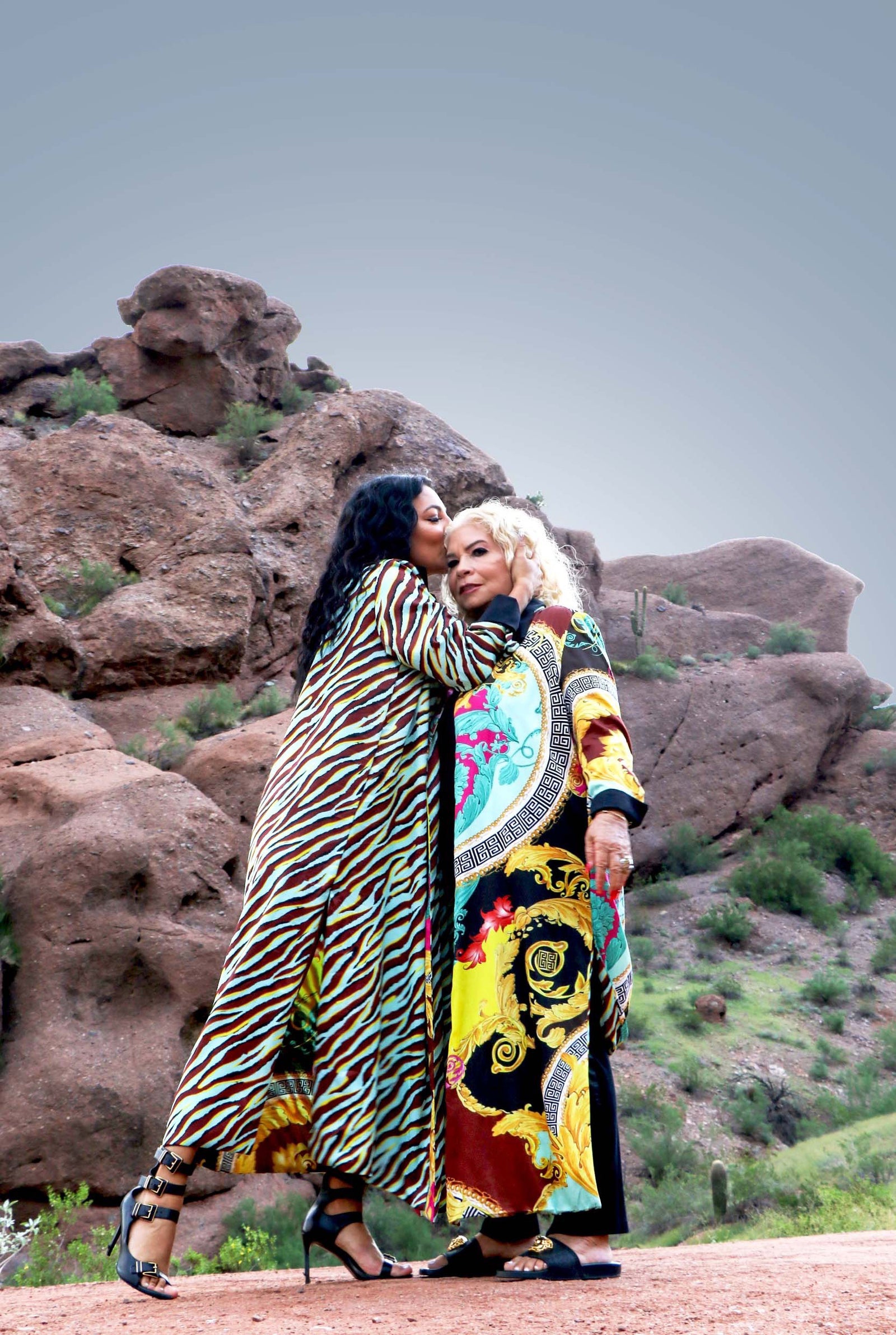 What to Wear As Summer Becomes Fall